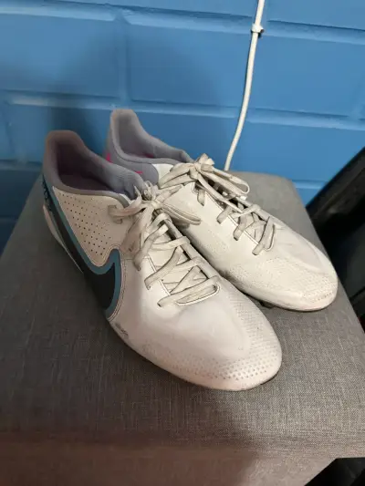 Zapatillas de fútbol Nike Tiempo blancas - miniatura 1