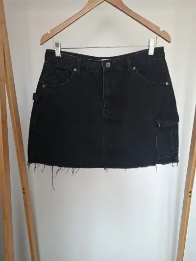 Falda Umbrade mezclilla negra talla 40 - miniatura 1