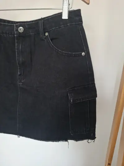 Falda Umbrade mezclilla negra talla 40 - miniatura 2
