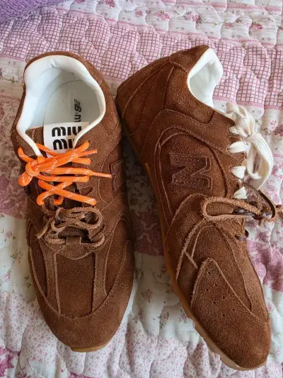 Zapatillas Miu Miu x New Balance 530 Marrón - miniatura 1