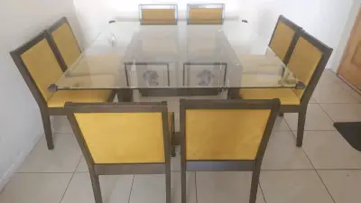 Juego de comedor con mesa de vidrio y 8 sillas - miniatura 2