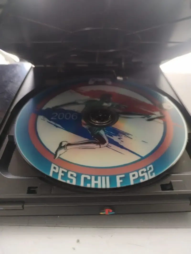 PES 6 Liga Chilena para PlayStation 2 - 4