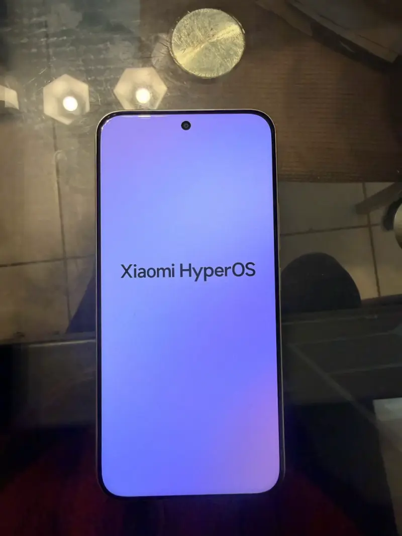 Xiaomi Redmi Note 15Pro+ 5G 512 GB + Accesorios - 3