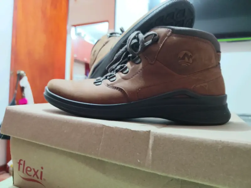 Botas de cuero marrón para mujer Flexi - 3