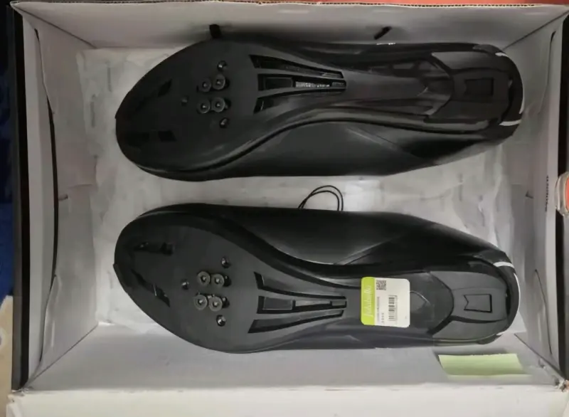 Zapatillas de Ciclismo Mountain Gear Negras - 2