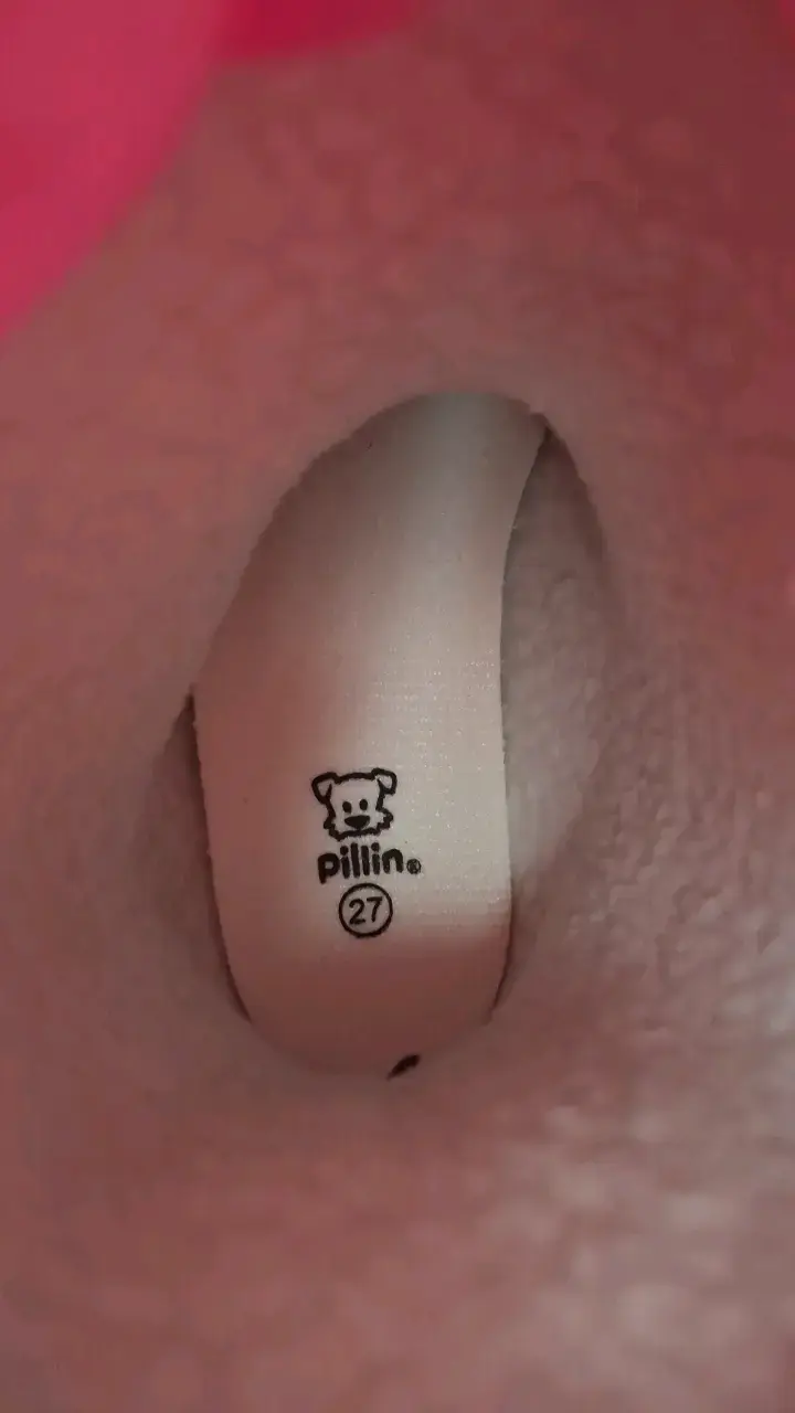 Botas de lluvia infantiles rosadas con diseño de 🦋 - 2