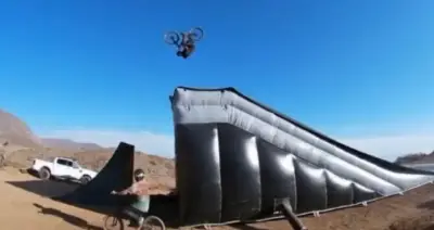 Rampa Inflable para Deportes Extremos - miniatura 3