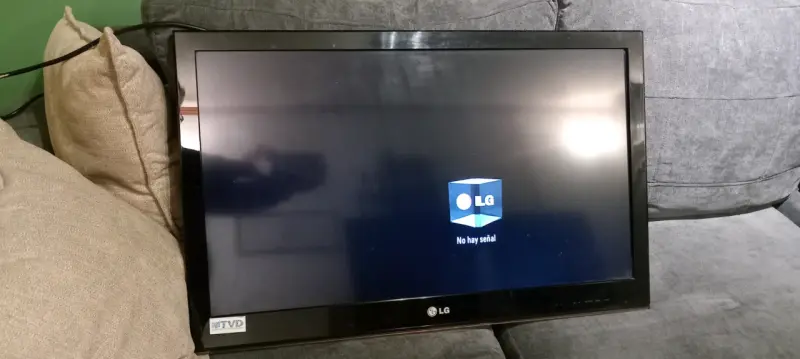 Televisor LG pantalla plana 32 pulgadas