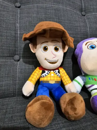 Set de peluches Toy Story Woody, Buzz y Jessie - miniatura 6