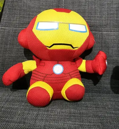 Set de Peluches de Superhéroes Marvel - miniatura 2