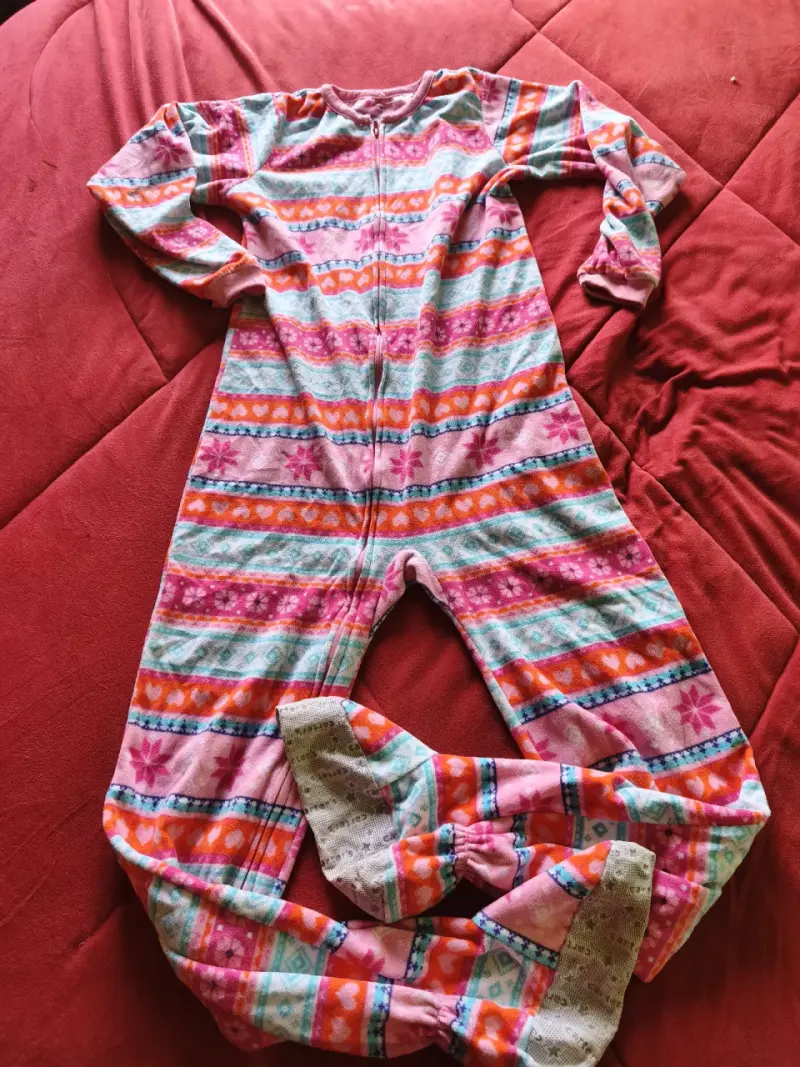 Pijamas enteros de polar para mujer con diseños ta - 1