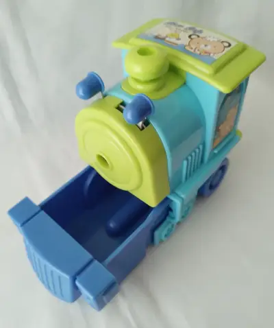 Sacapuntas tren infantil con lápices Disney - miniatura 6