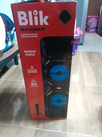 Parlante marca blik nuevo en su caja - miniatura 4