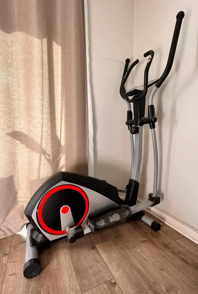 Máquina elíptica para ejercicio en casa