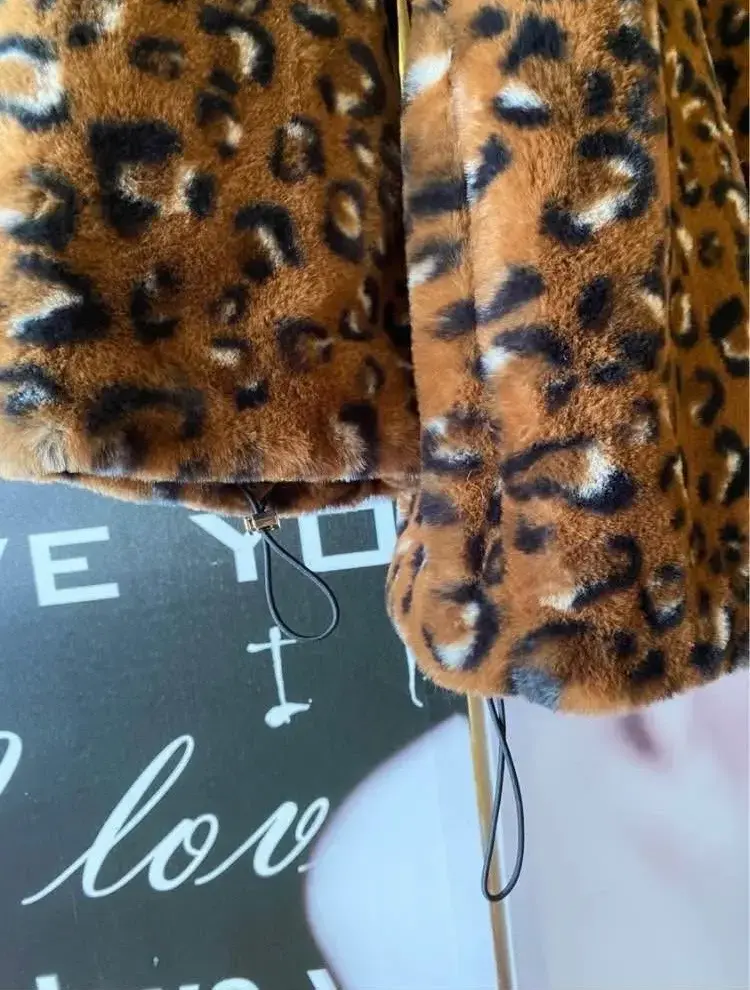 Chaqueta-poleron de Leopardo piel Cacharel - 4