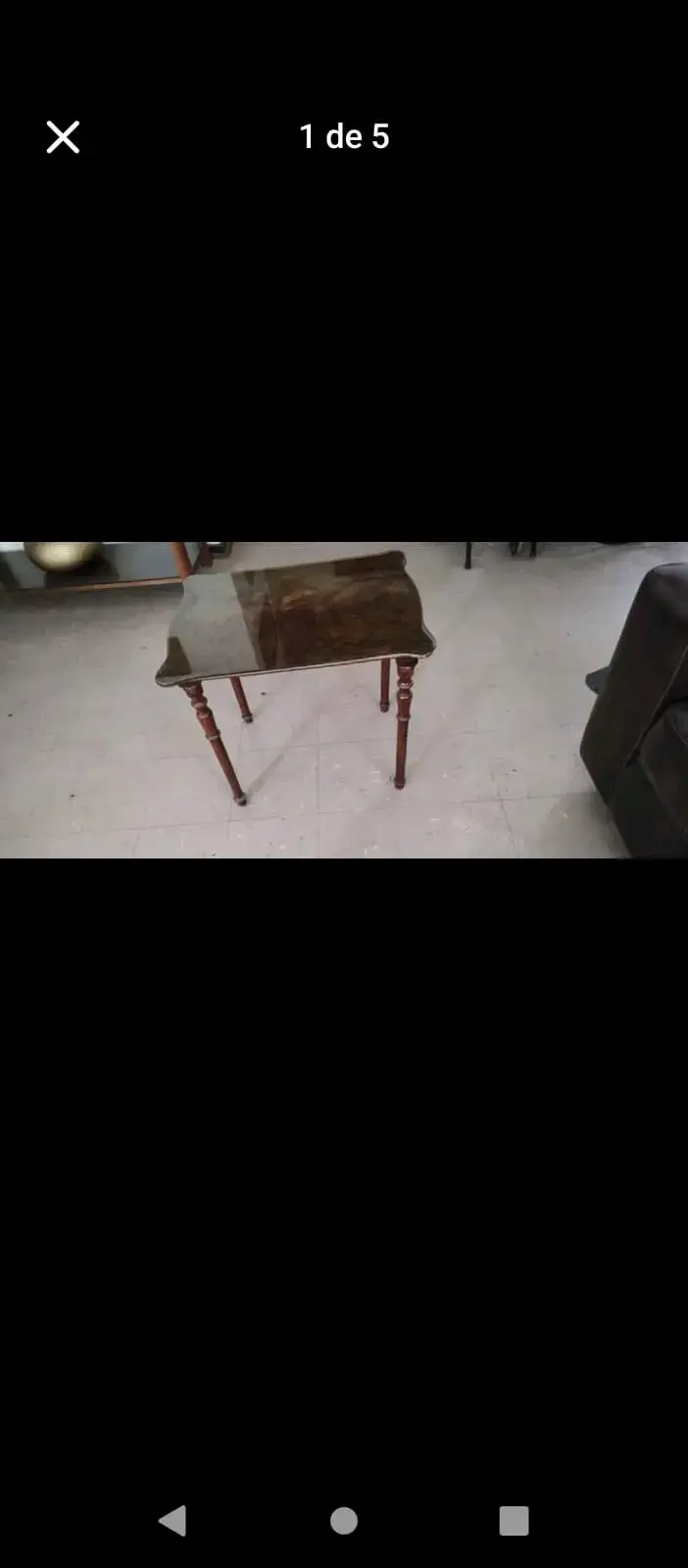 Baúl antiguo decorativo con diseño artístico - 2