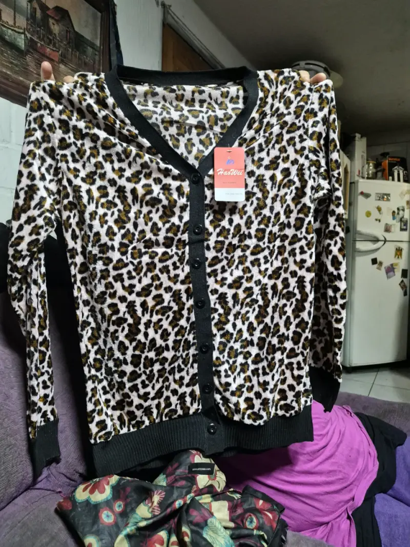 Chaqueta de mujer con botones estilo militar - 3