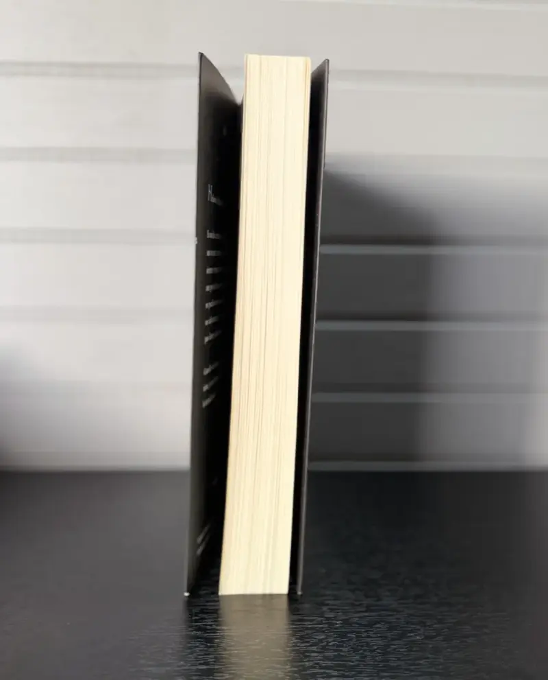 Libro Oscuros de Lauren Kate en buen estado - 3