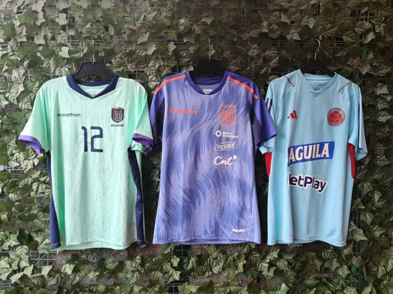 Camiseta de fútbol Ecuador y Colombia - 1