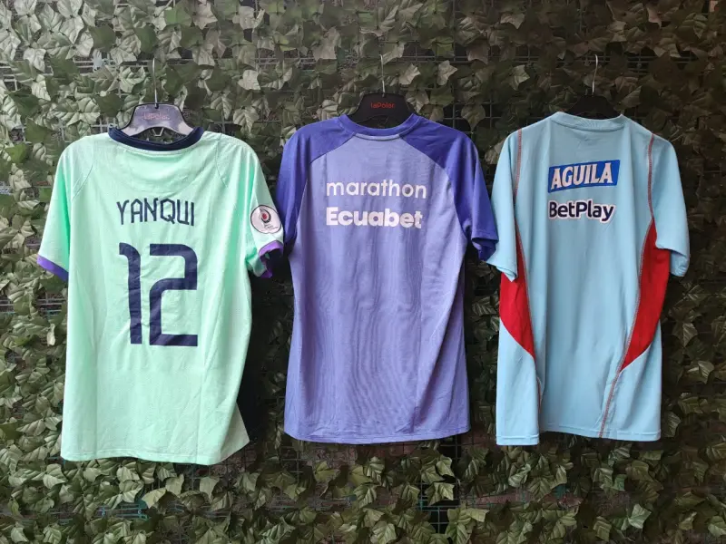 Camiseta de fútbol Ecuador y Colombia - 2