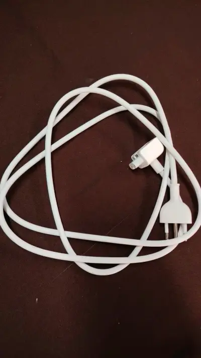 Cable de alimentación blanco para Mac - miniatura 1