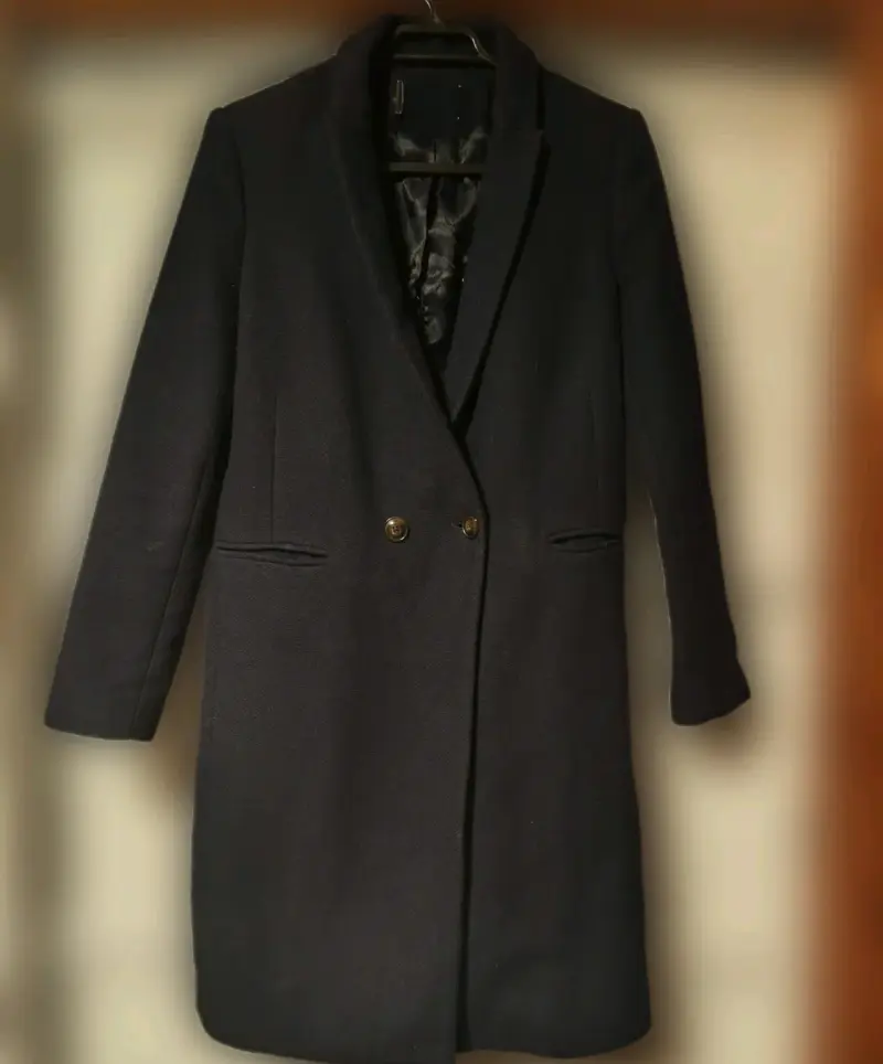Abrigo largo azul marino elegante para mujer - 1