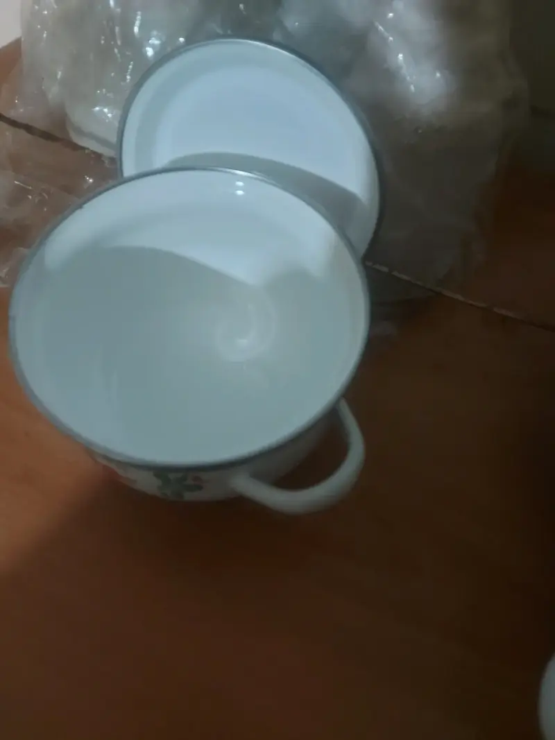 Juego de ollas esmaltadas con diseño floral - 5
