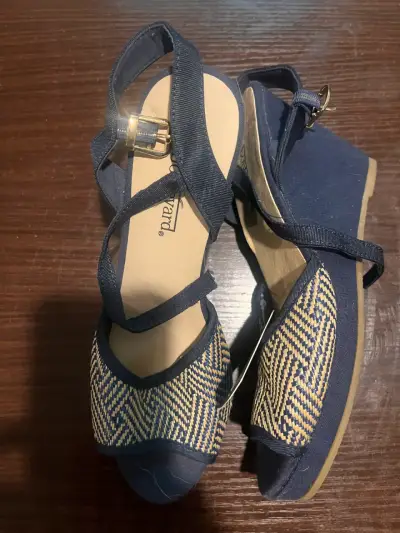 Botas de gamuza beige con suela gruesa - miniatura 5