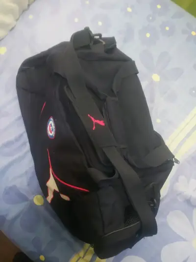 Bolso deportivo negro con logo Puma - miniatura 3
