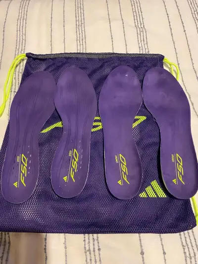 Botines de fútbol Adidas F50 profesionales origina - miniatura 4