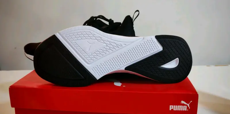 Zapatillas negras Puma SoftFoam - 4