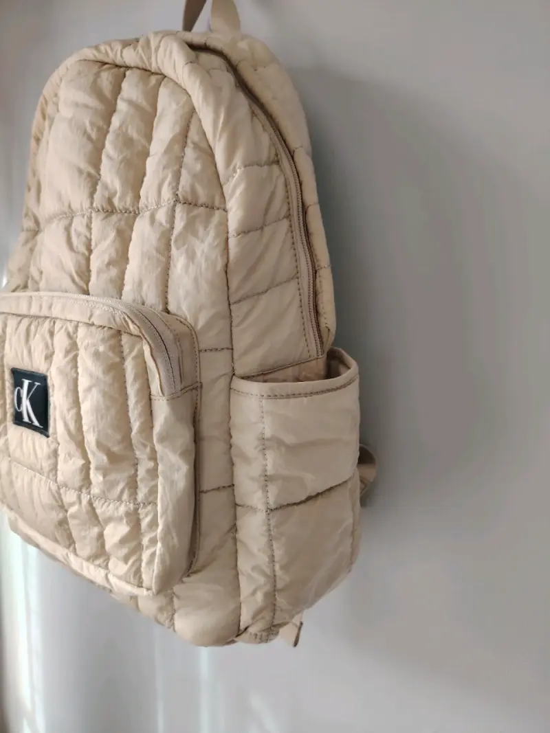 Mochila acolchada beige Calvin Klein - 3