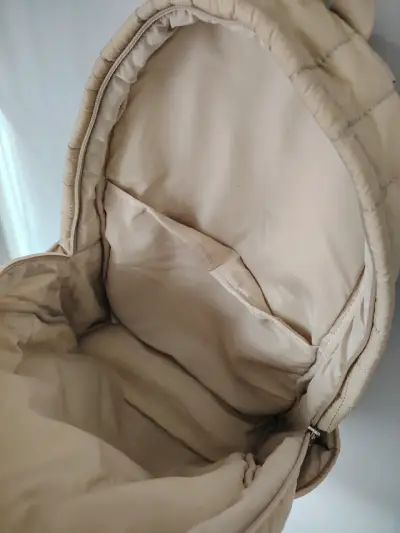 Mochila acolchada beige Calvin Klein - miniatura 5