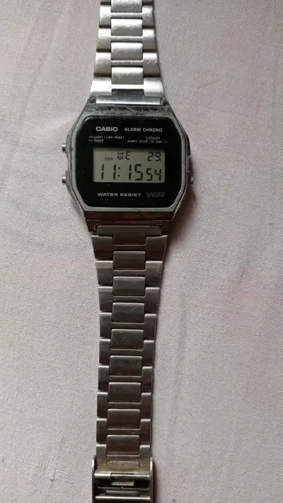 Reloj Casio Vintage A168WEH Resistente al Agua - miniatura 1
