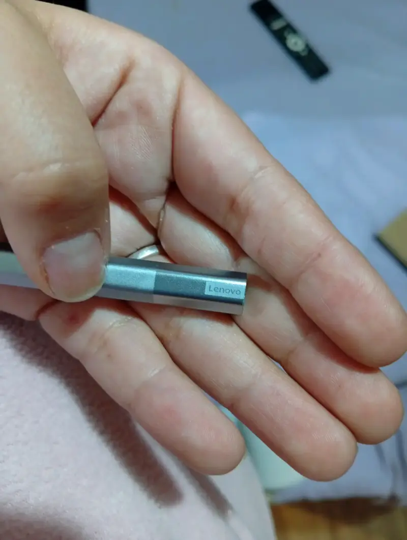 Lápiz óptico Lenovo con cable USB - 2