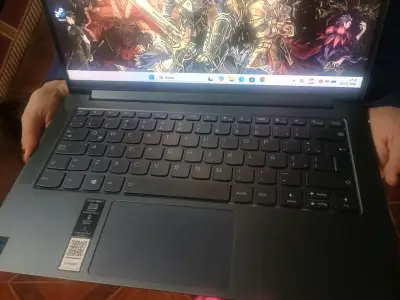 Laptop Lenovo Yoga Slim 7 14ITL05 Intel i5 8GB RAM - miniatura 3