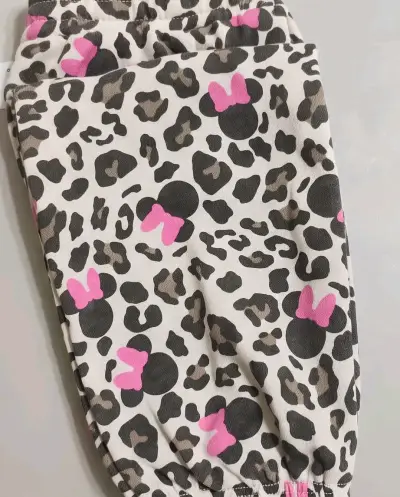 Conjunto infantil con moño y estampado animal print - miniatura 2