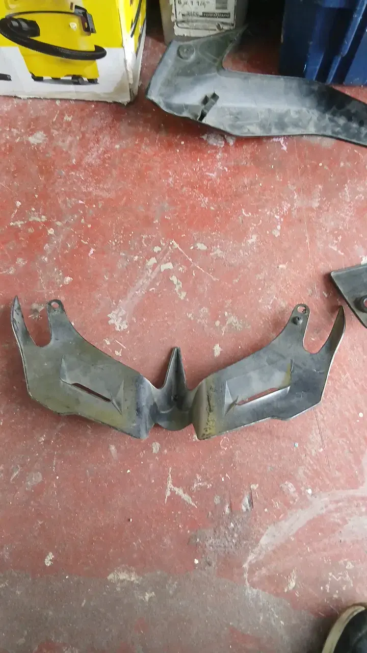 Carcasa lateral para motocicleta negra - 4