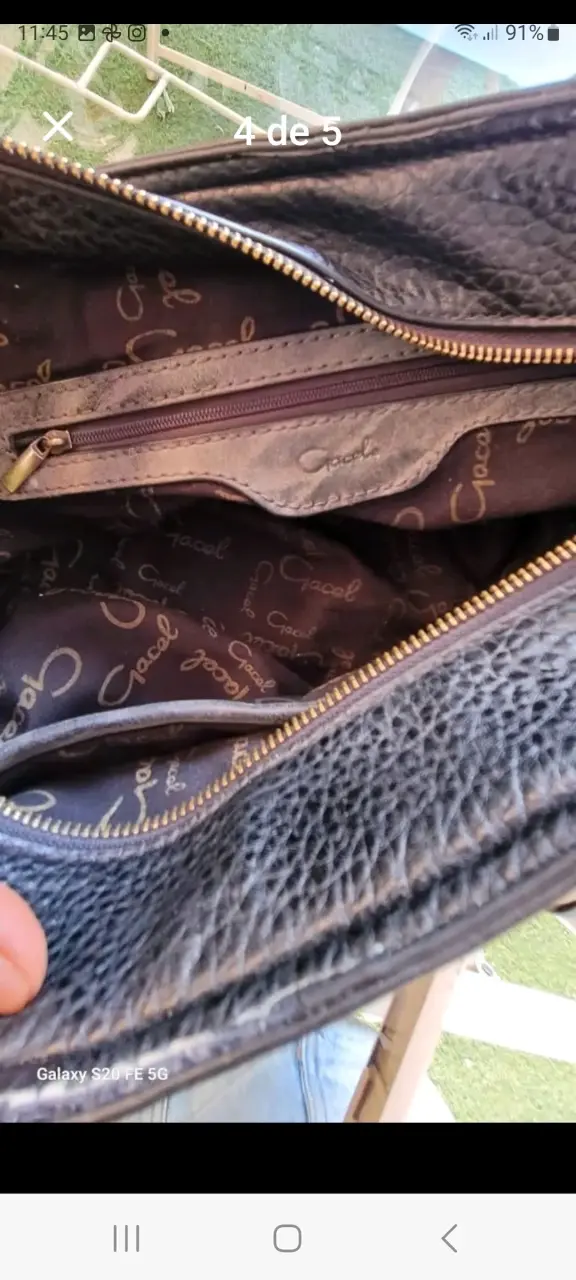 Cartera de cuero negra con correa ajustable Gacel - 5