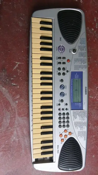 Teclado Casio MA-150 con 49 teclas y MIDI - miniatura 1
