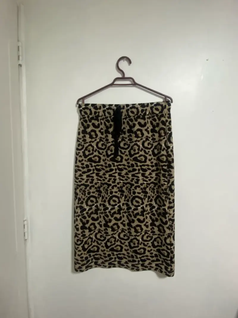 Falda animal print con lazo ajustable - 1