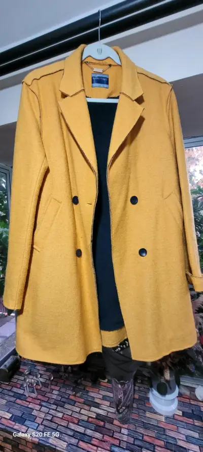 Abrigo amarillo Marittimo para mujer - miniatura 1