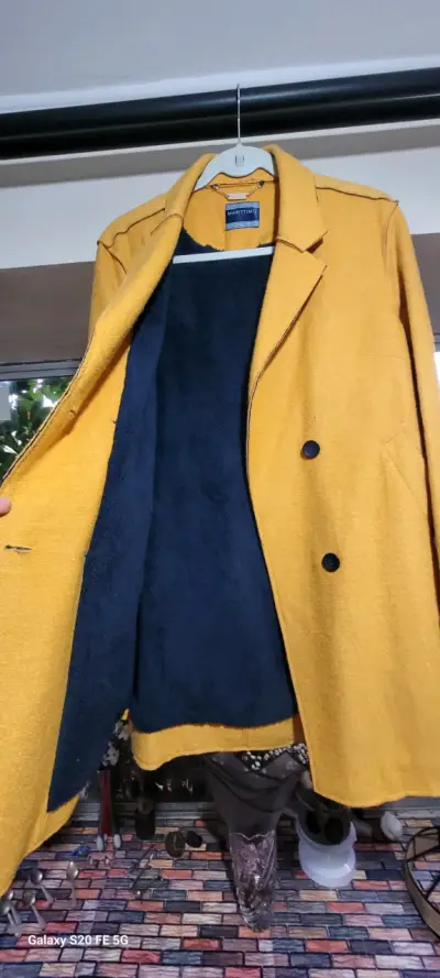 Abrigo amarillo Marittimo para mujer - miniatura 5