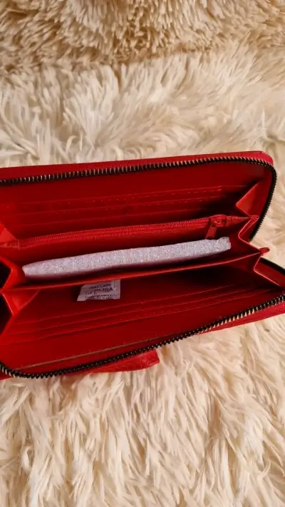 Billetera de cuero roja con cierre - miniatura 3