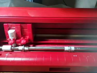 Plotter de Corte Silhouette Cameo 4 con Accesorios - miniatura 2