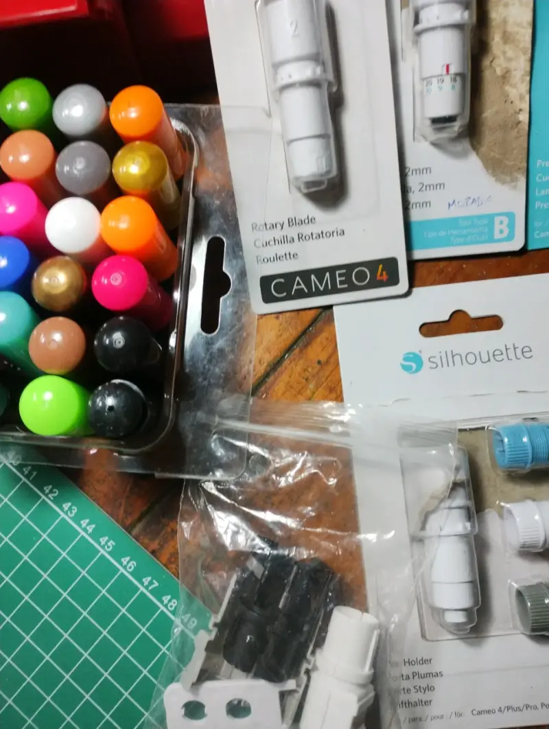 Plotter de Corte Silhouette Cameo 4 con Accesorios - 4