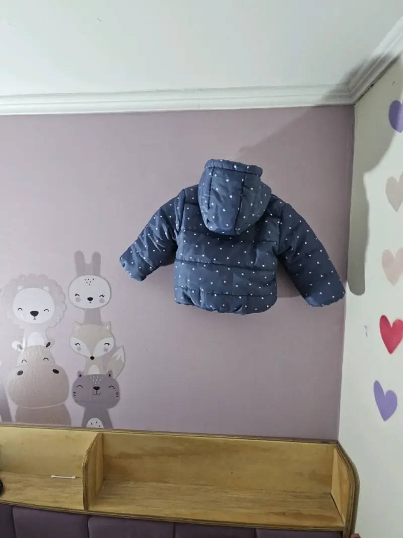 Chaqueta acolchada azul para niño con capucha - 1
