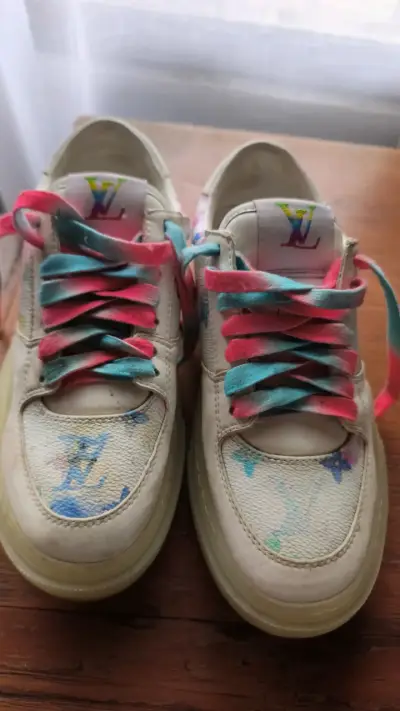 Zapatillas Louis Vuitton multicolor usadas - miniatura 2
