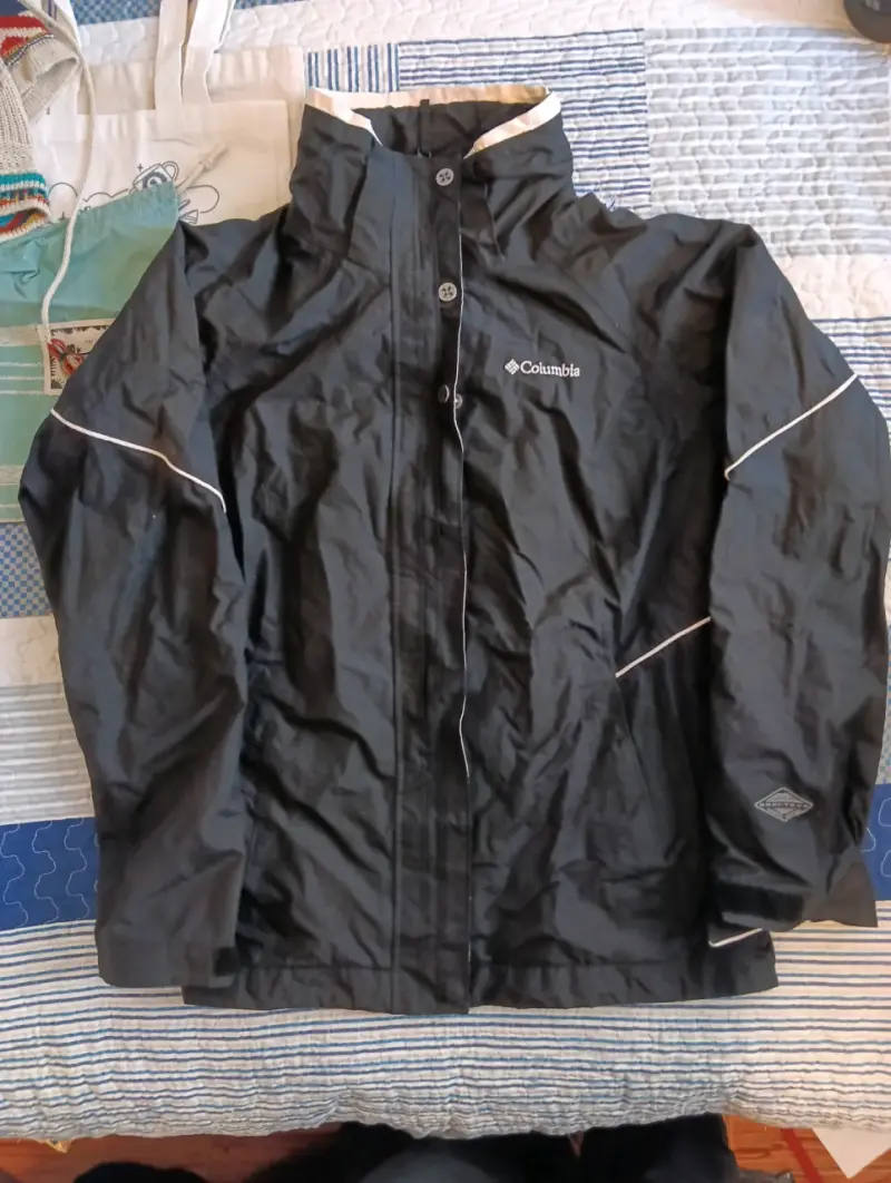 Chaqueta impermeable Columbia negra para mujer - 2