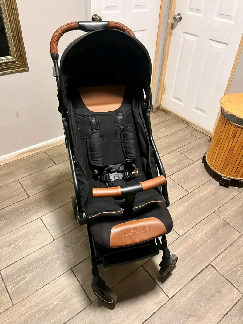Coche de bebé plegable Carestino Smart negro - 1